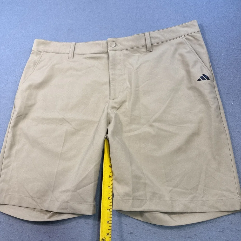 Adidas Golf Shorts Mens 40 TAN 3-Stripe Stretch Performance Ultimate 365